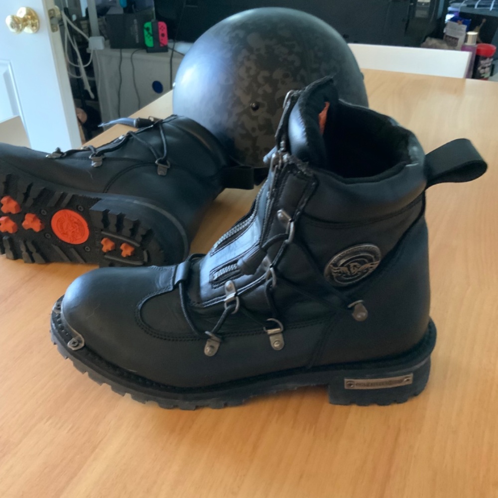 Woman’s Riding boots - Picture 2 of 12